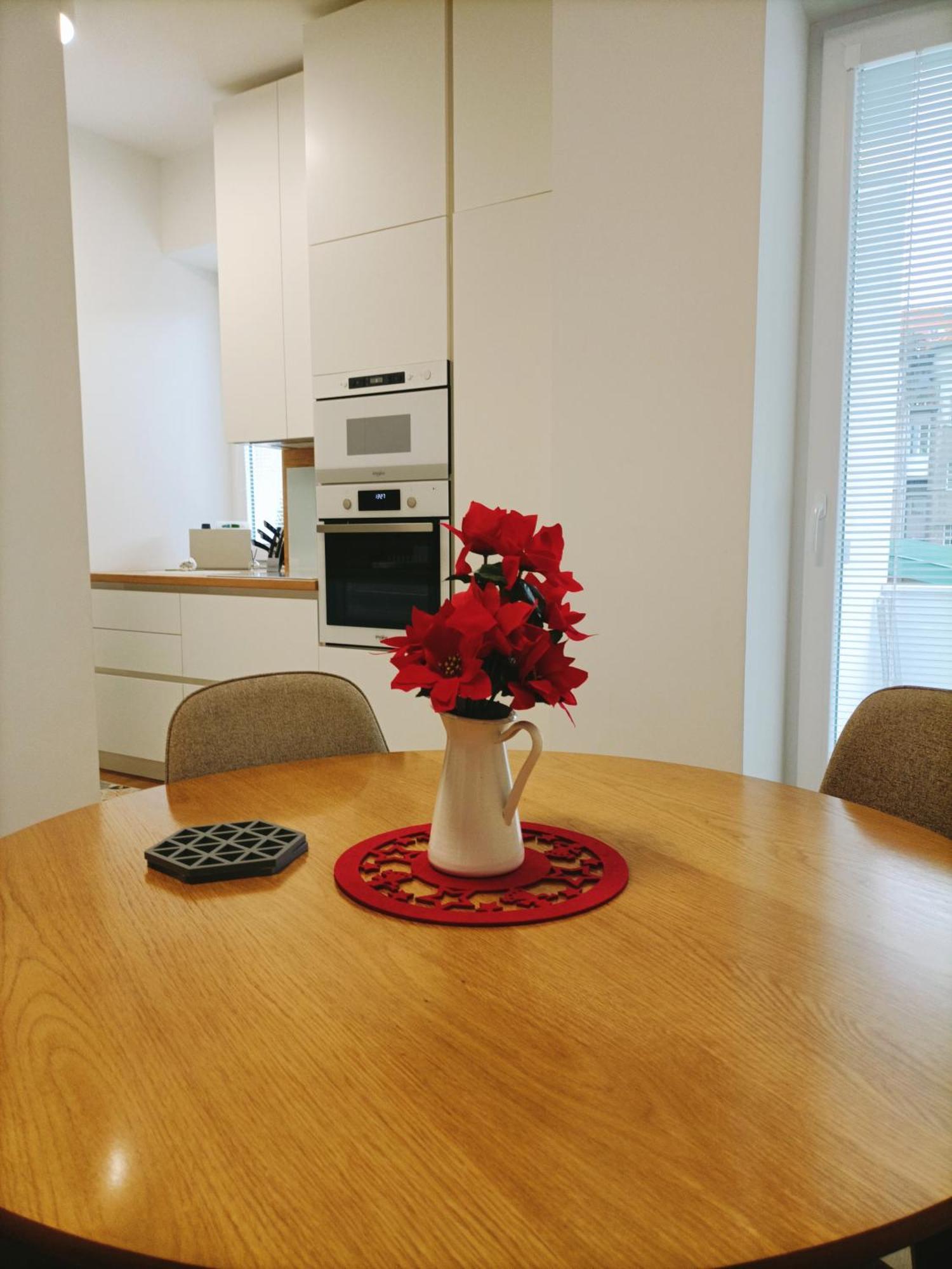Old Town Apartment - 2 Bedrooms, Self Check-In Bratislava Exterior foto